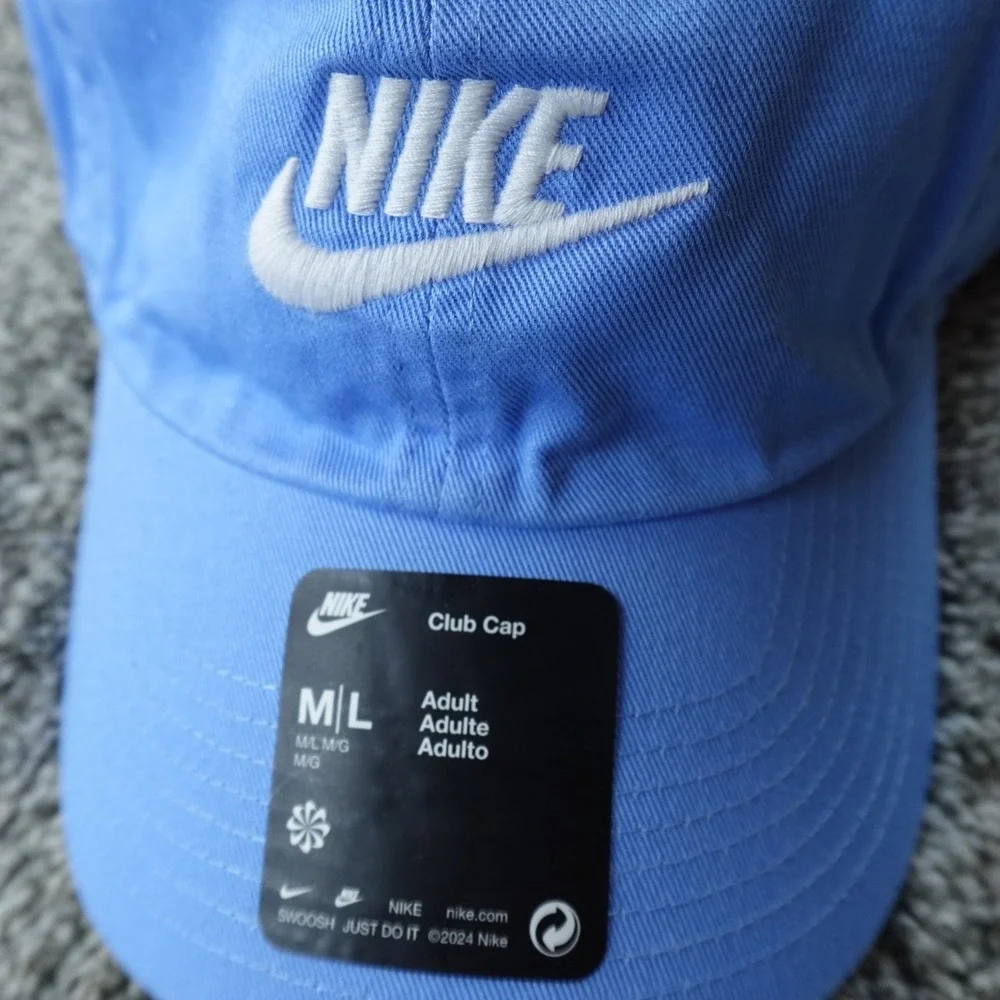 NEW Nike Hat Mens L Blue Adjustable Strap Back Club Swoosh Logo‎ Baseball Active